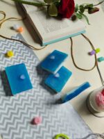 Ocean Heart: Menthol, Shea & Vitamin E Handcrafted Soap, Musk Scented - Image 2